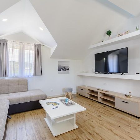 Apartment Darka 1 Sumartin Dış mekan fotoğraf
