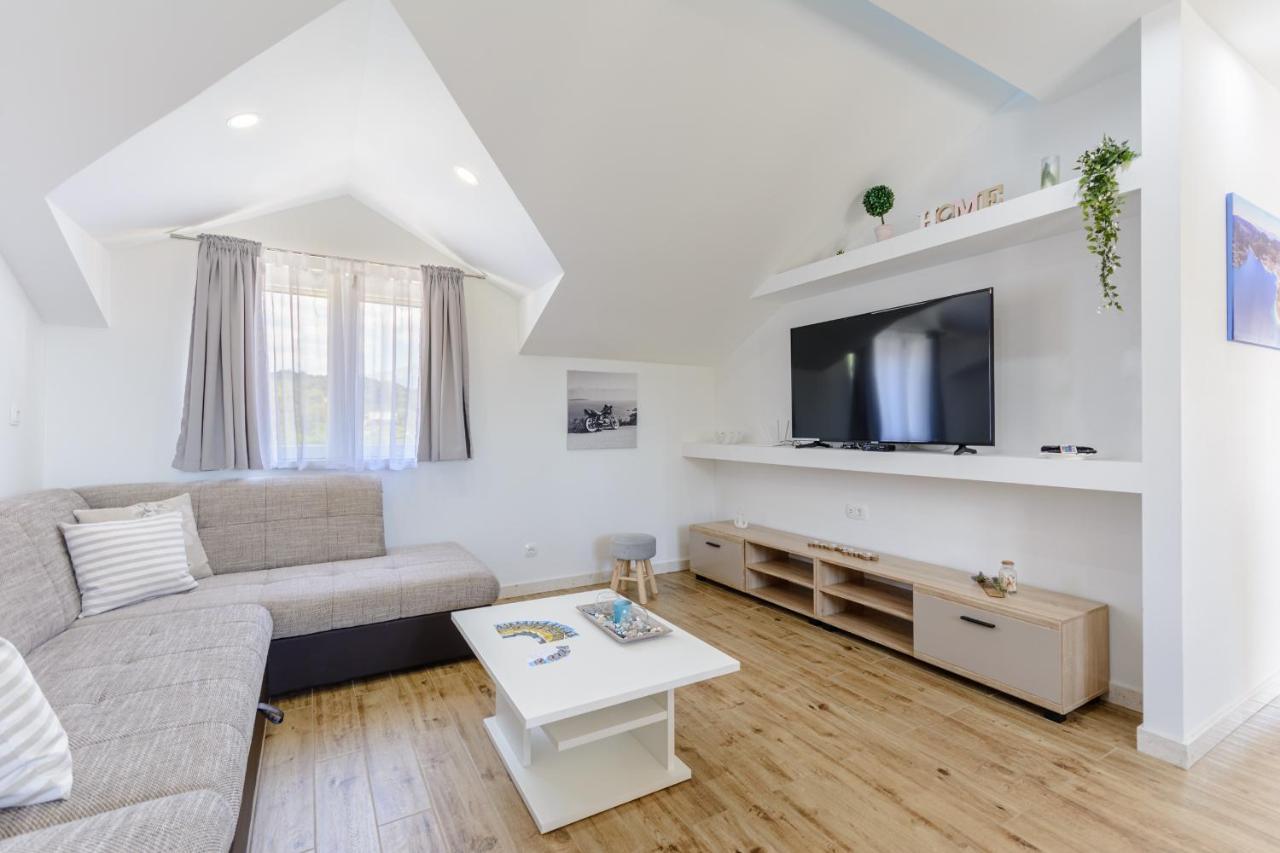 Apartment Darka 1 Sumartin Dış mekan fotoğraf
